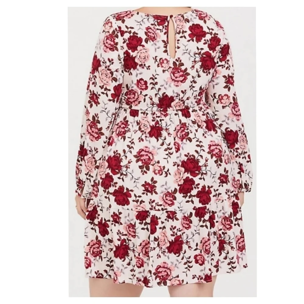 Torrid Ivory Floral Challis Drawstring Skater Dress Size 4 - Picture 2 of 7